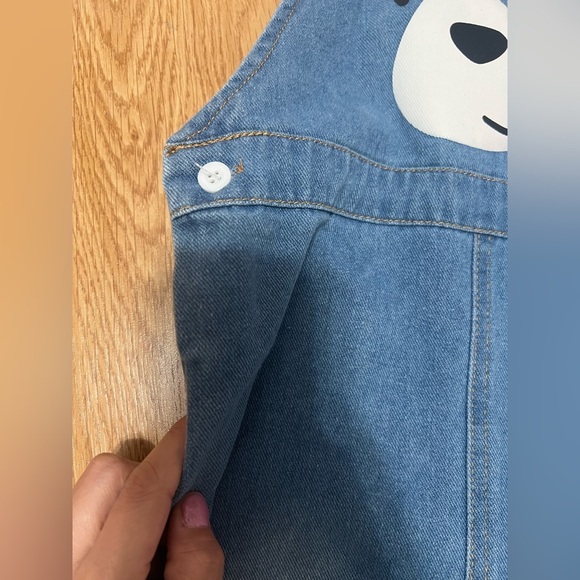 Shein Kids Embroidery Cartoon Pattern Denim Overall Jumpsuit (Size 2Y-3Y) - Picture 5 of 7